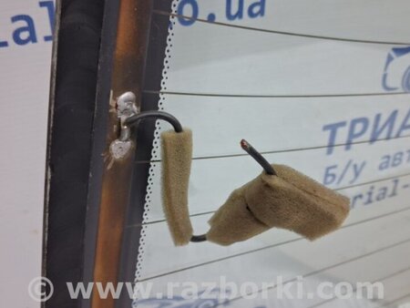 ФОТО Стекло в кузов заднее для Mitsubishi Lancer IX 9 (03-07) Киев