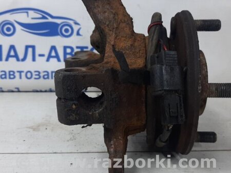 ФОТО Кулак поворотный правый со ступицей для Mitsubishi Lancer IX 9 (03-07) Київ