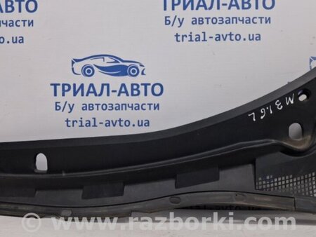 ФОТО Дефлектор дворников для Mazda 3 BK (2003-2009) (I) Киев