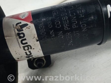 ФОТО Амортизатор передний правый для Mazda 3 BK (2003-2009) (I) Київ