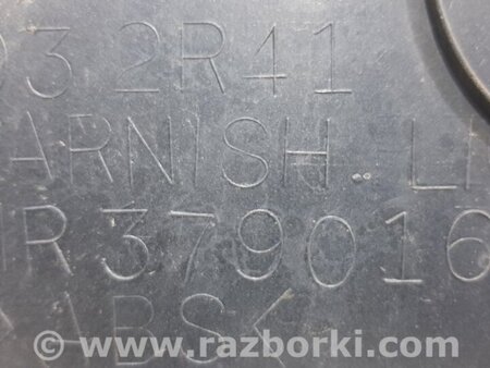 ФОТО Накладка крышки багажника для Mitsubishi Lancer IX 9 (03-07) Київ