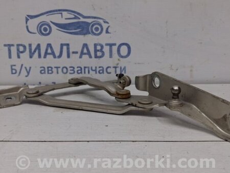 ФОТО Петля крышки багажника правая для Mazda 3 BK (2003-2009) (I) Киев