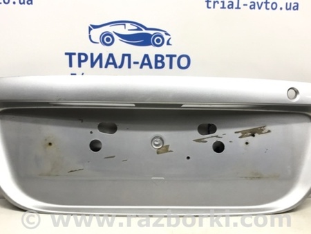 ФОТО Накладка крышки багажника для Mitsubishi Lancer IX 9 (03-07) Киев