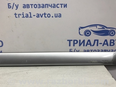 ФОТО Накладка двери для Mitsubishi Lancer IX 9 (03-07) Киев