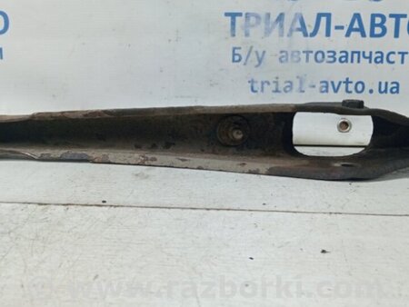 ФОТО Рычаг задней подвески нижний поперечный (под пружину) для Mitsubishi Lancer IX 9 (03-07) Київ