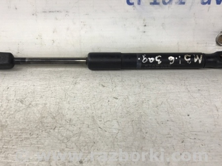 ФОТО Амортизатор крышки багажника для Mazda 3 BK (2003-2009) (I) Київ