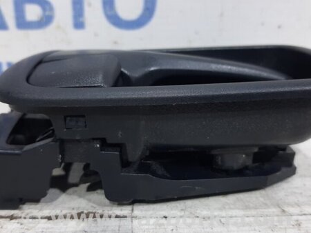 ФОТО Ручка двери внутренняя правая для Mitsubishi Lancer IX 9 (03-07) Киев