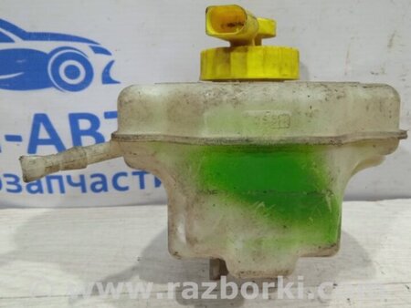 ФОТО Бачок главного тормозного цилиндра для Porsche Cayenne Type 955/957 (05-10) Київ