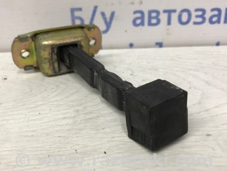 ФОТО Ограничитель двери передний левый для Mitsubishi Lancer IX 9 (03-07) Киев