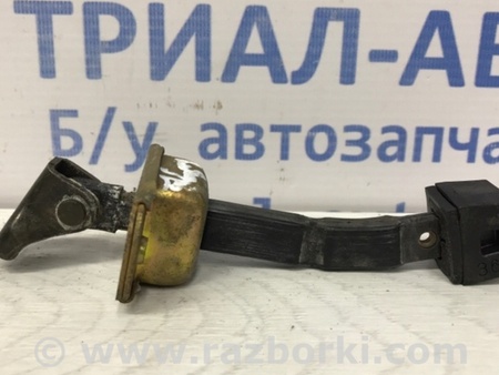 ФОТО Ограничитель двери задний левый для Mitsubishi Lancer IX 9 (03-07) Киев