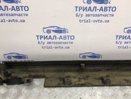 ФОТО Накладка порога внешняя правая для Nissan Tiida/Versa C11 Київ