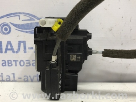 ФОТО Замок двери передний правый для Nissan Tiida/Versa C11 Киев