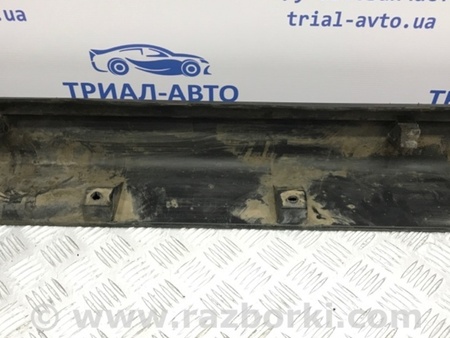 ФОТО Накладка порога внешняя правая для Nissan Tiida/Versa C11 Киев
