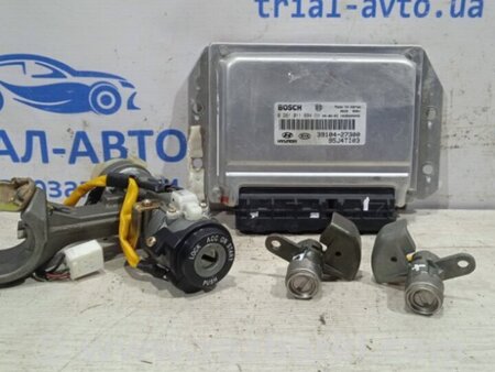 ФОТО Блок управления двигателем для Hyundai Tucson (04-10) Киев