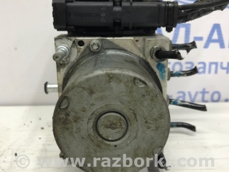 ФОТО Блок ABS для Nissan Tiida/Versa C11 Київ