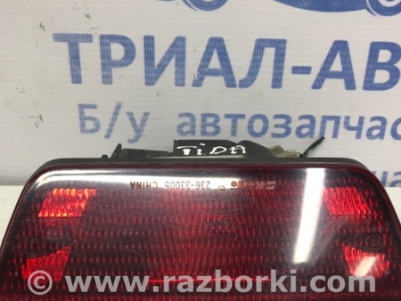 ФОТО Катафот (отражатель) для Nissan Tiida/Versa C11 Киев
