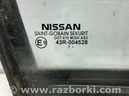 ФОТО Стекло двери задней правой (форточка) для Nissan Tiida/Versa C11 Київ
