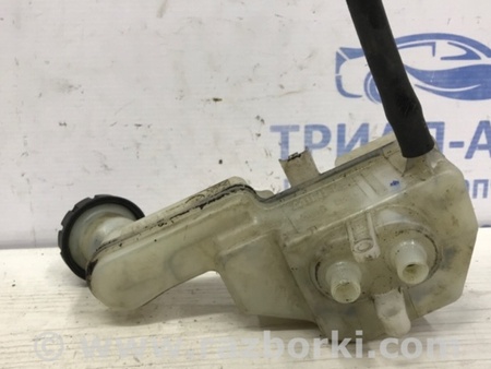 ФОТО Бачок главного тормозного цилиндра для Nissan Tiida/Versa C11 Киев