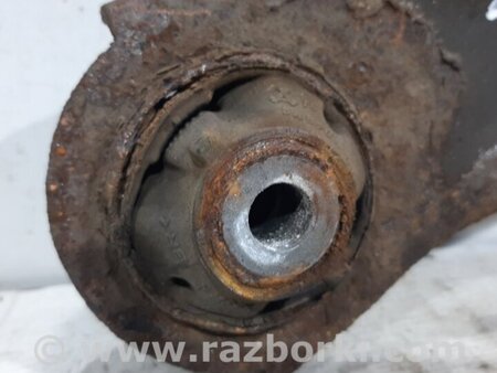 ФОТО Рычаг правый для Nissan Tiida/Versa C11 Киев