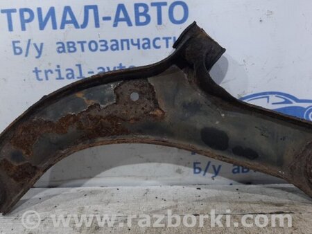 ФОТО Рычаг правый для Nissan Tiida/Versa C11 Киев