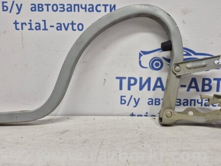 ФОТО Петля крышки багажника правая для Chevrolet Lacetti Київ