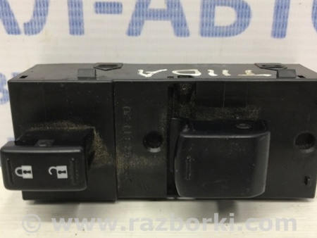 ФОТО Кнопка стеклоподъемника для Nissan Tiida/Versa C11 Киев