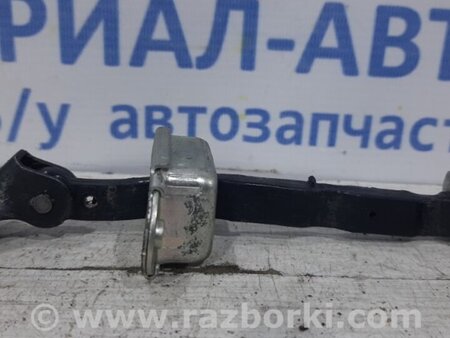 ФОТО Ограничитель двери передний левый для Nissan Tiida/Versa C11 Киев