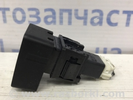 ФОТО Кнопка аварийки для Nissan Tiida/Versa C11 Київ