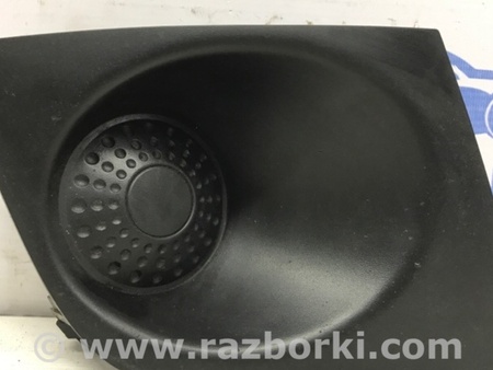 ФОТО Накладка бампера для Nissan Tiida/Versa C11 Киев