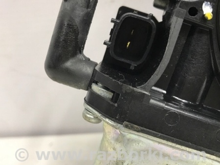 ФОТО Стеклоподъемник задний правый для Nissan Tiida/Versa C11 Київ