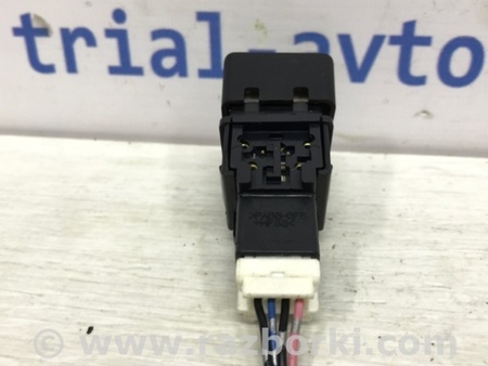 ФОТО Кнопка аварийки для Nissan Tiida/Versa C11 Київ