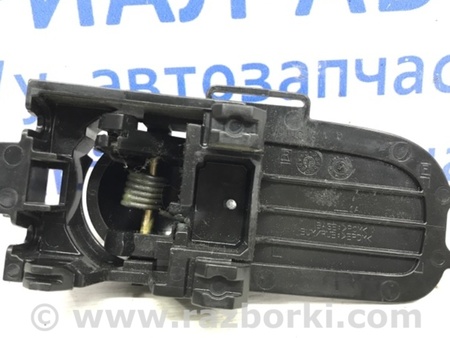 ФОТО Ручка двери внутренняя левая для Nissan Tiida/Versa C11 Киев