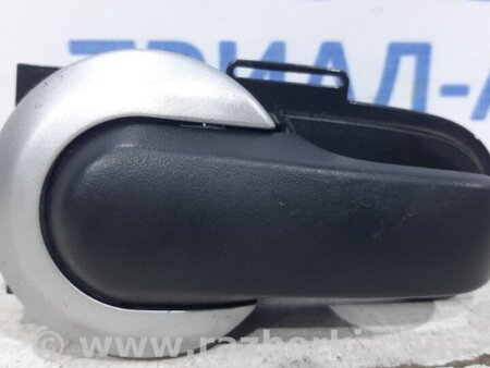 ФОТО Ручка двери внутренняя правая для Nissan Tiida/Versa C11 Киев