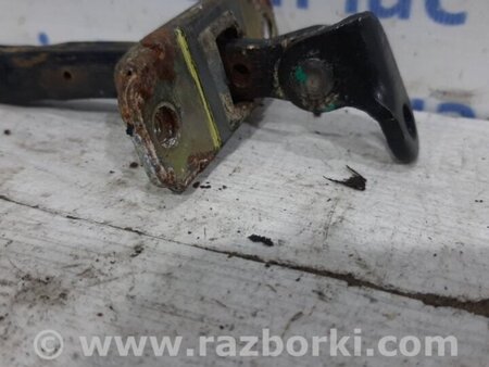 ФОТО Ограничитель двери задний правый для Hyundai Tucson (04-10) Киев