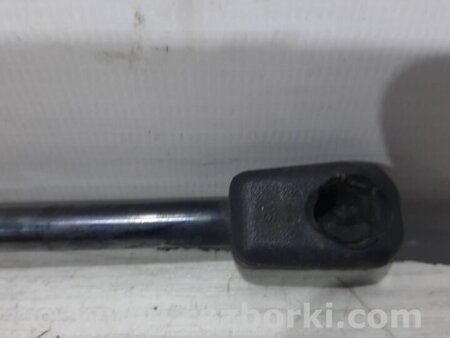 ФОТО Амортизатор крышки багажника для Hyundai Tucson (04-10) Київ