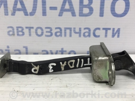 ФОТО Ограничитель двери задний правый для Nissan Tiida/Versa C11 Київ