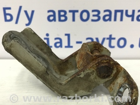 ФОТО Петля двери задней правой для Nissan Tiida/Versa C11 Киев