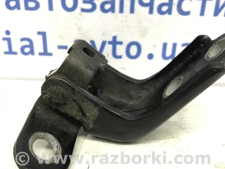 ФОТО Петля двери передней правой для Hyundai Tucson (04-10) Київ