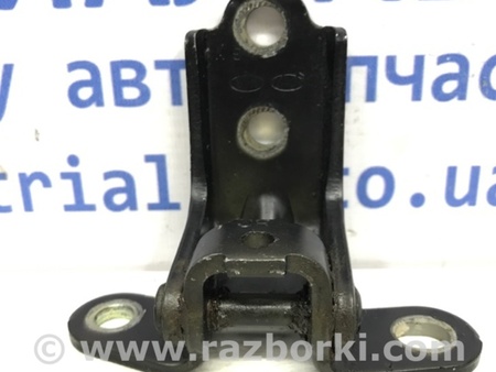 ФОТО Петля двери задней правой для Hyundai Tucson (04-10) Киев