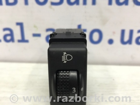 ФОТО Корректор фар для Nissan Tiida/Versa C11 Киев