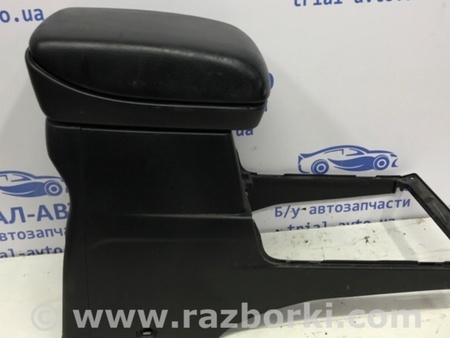 ФОТО Подлокотник для Suzuki Grand Vitara Київ