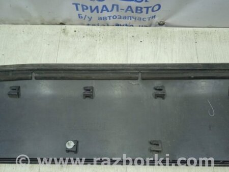 ФОТО Накладка двери для Suzuki Grand Vitara Київ