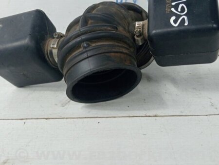 ФОТО Патрубок воздушного фильтра для Suzuki Grand Vitara Київ