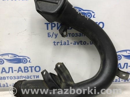 ФОТО Воздухозаборник для Toyota RAV-4 (05-12) Киев
