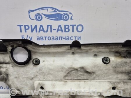 ФОТО Декоративная крышка ДВС для Toyota RAV-4 (05-12) Київ