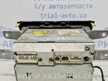 ФОТО магнитофон для Toyota RAV-4 (05-12) Киев