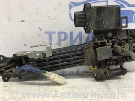 ФОТО Ручка двери внешняя передняя левая для Toyota RAV-4 (05-12) Київ