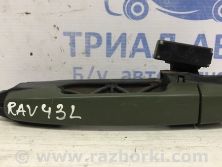 ФОТО Ручка двери внешняя задняя левая для Toyota RAV-4 (05-12) Київ