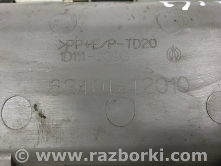 ФОТО Плафон передний для Toyota RAV-4 (05-12) Київ