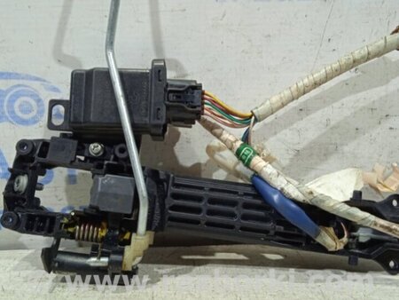 ФОТО Ручка двери внешняя передняя правая для Toyota RAV-4 (05-12) Киев